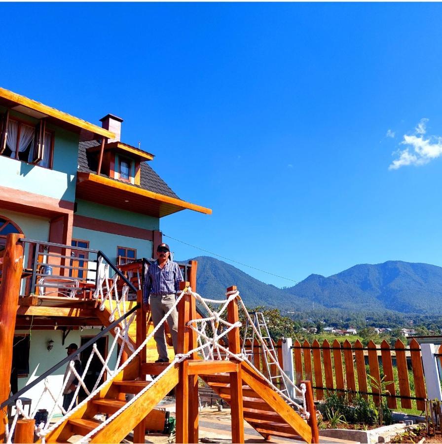 Kopa Hilltop - Family Guest Home Рутенг Экстерьер фото