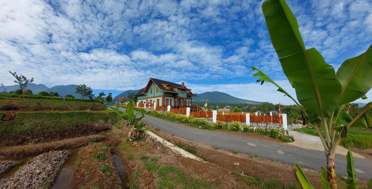 Kopa Hilltop - Family Guest Home Рутенг Экстерьер фото